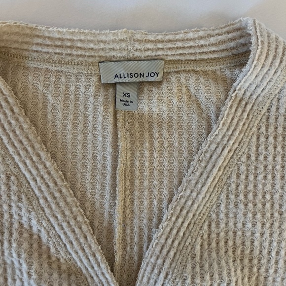 Evereve / Allison Joy sweater - Picture 4 of 7